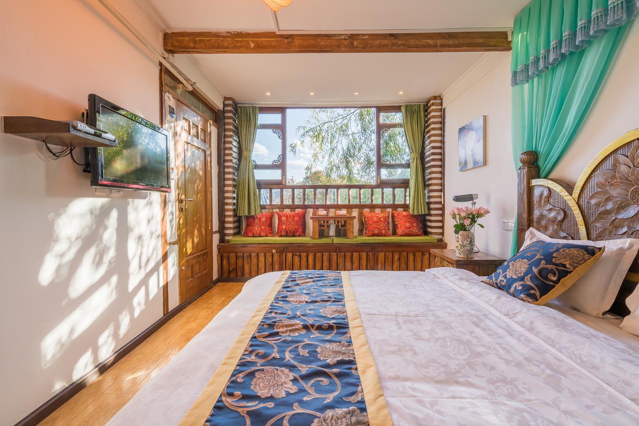 Love Cloud Boutique Chain Hotel In The Water Side Lijiang  Exteriör bild