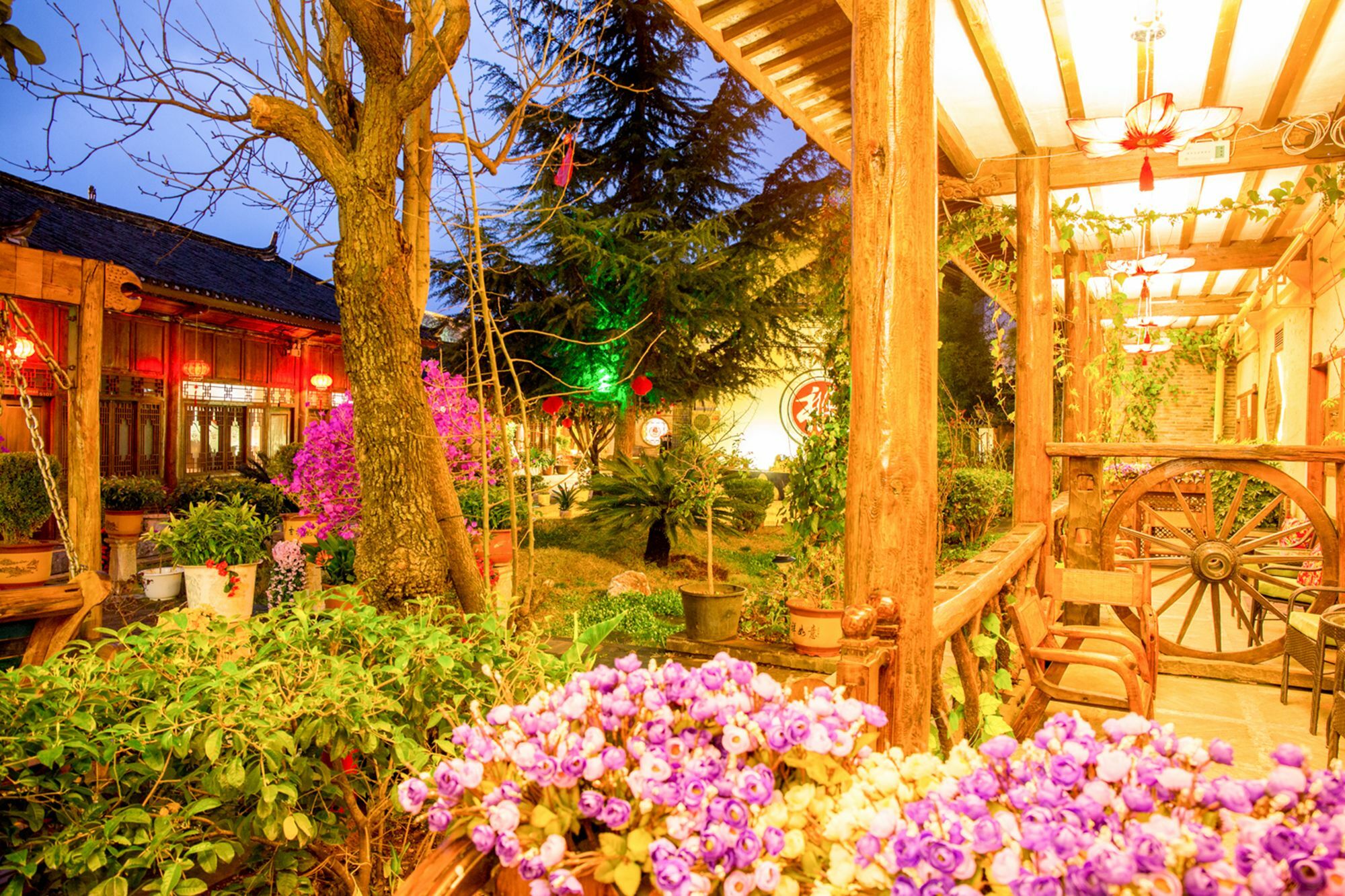 Love Cloud Boutique Chain Hotel In The Water Side Lijiang  Exteriör bild