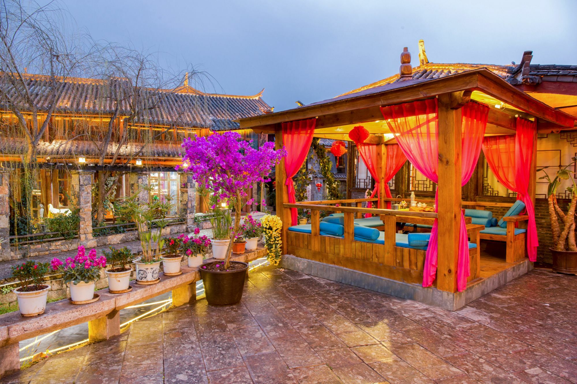 Love Cloud Boutique Chain Hotel In The Water Side Lijiang  Exteriör bild